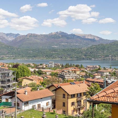 Baveno Hills | Lakeview Apartments Exterior photo